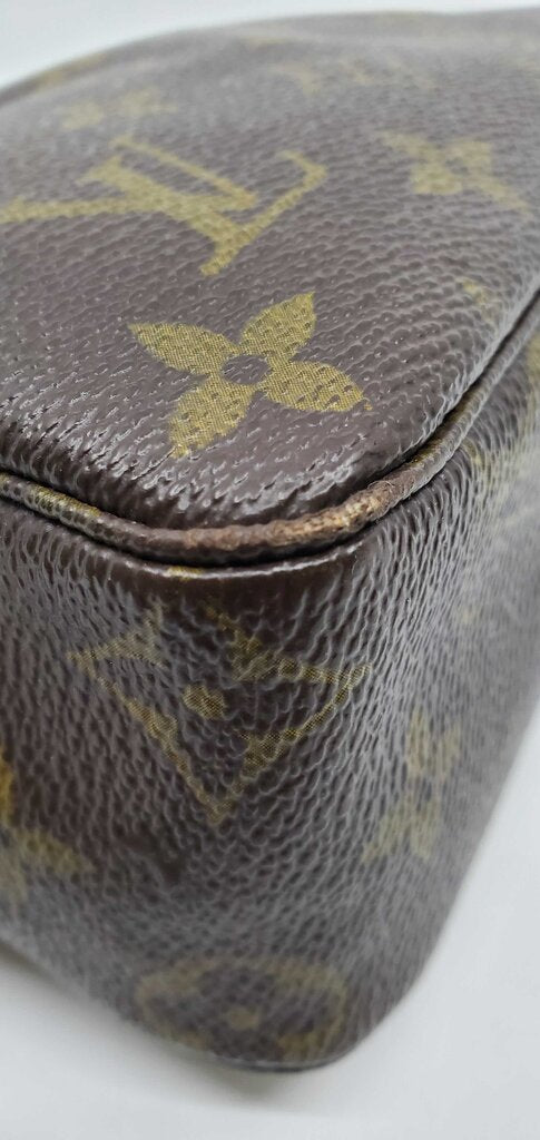 Louis Vuitton Trousse Toilette 23 Vintage Monogram