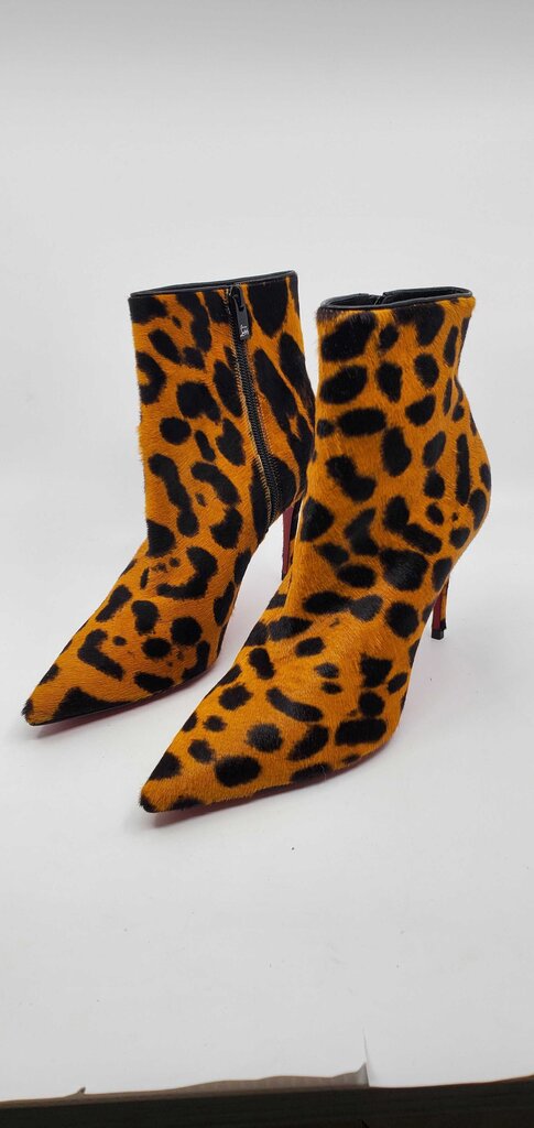 Louboutin So Kate Booties 85 Pony Hair