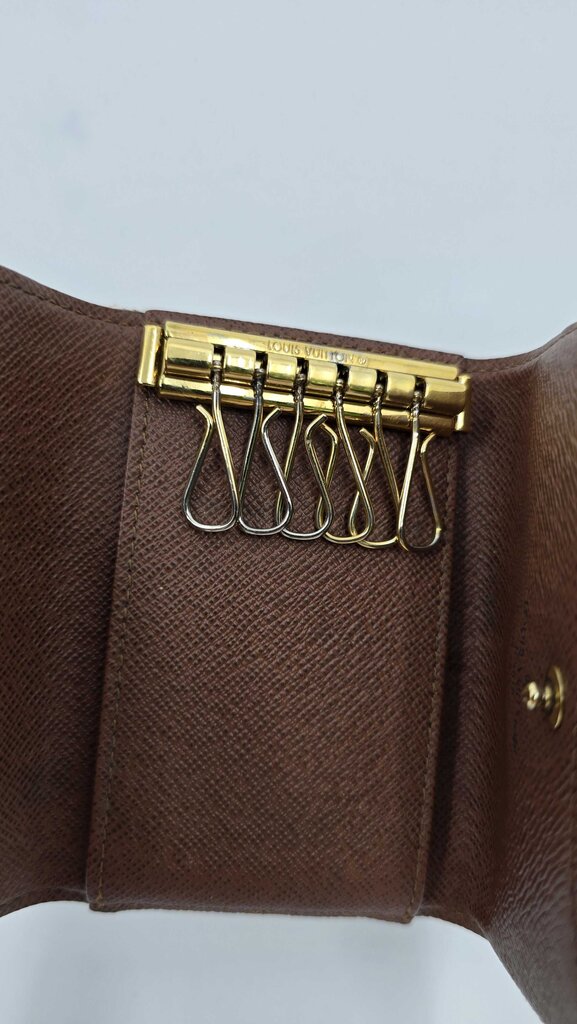LOUIS VUITTON 6 KEY HOLDER WALLET