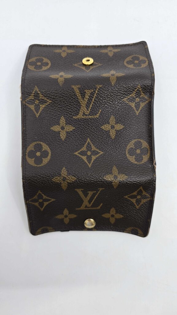 LOUIS VUITTON 6 KEY HOLDER WALLET