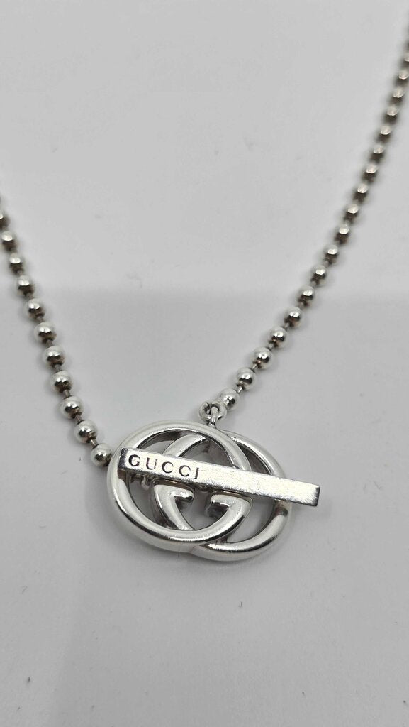 Gucci Britt GG Toggle Necklace
