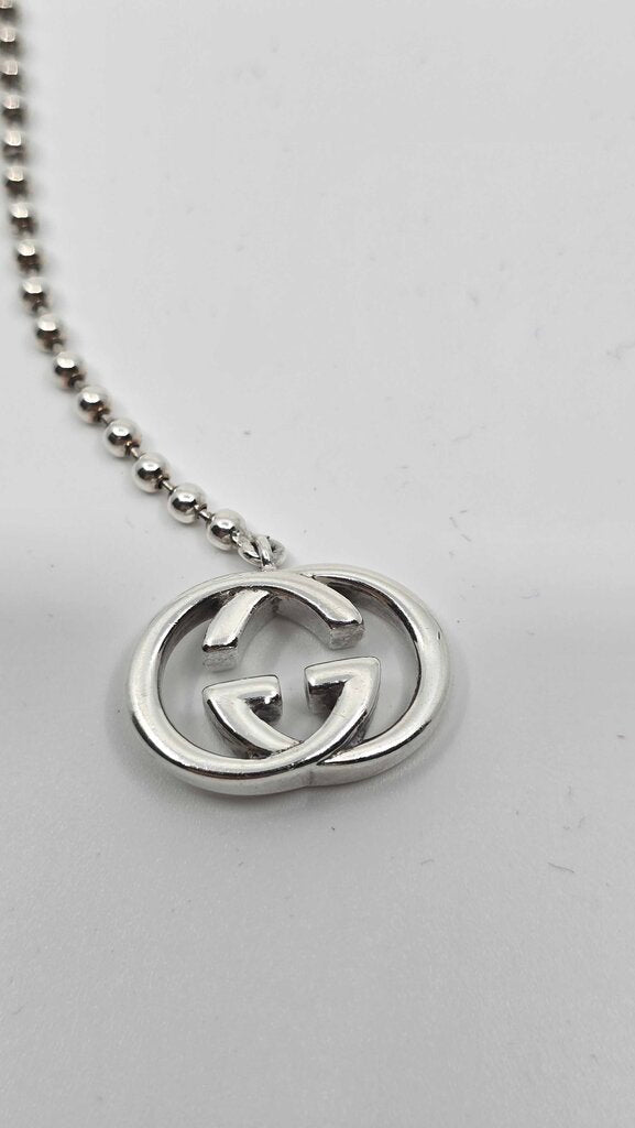 Gucci Britt GG Toggle Necklace