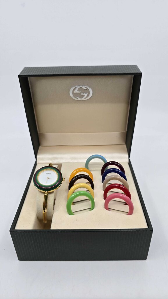 Gucci Change Bezel Gold Watch