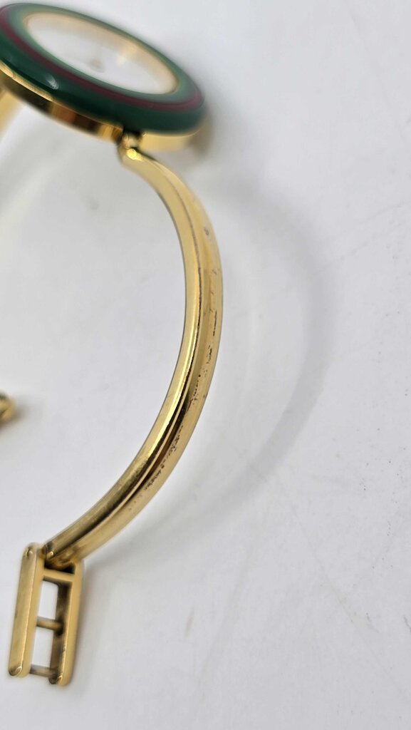Gucci Change Bezel Gold Watch