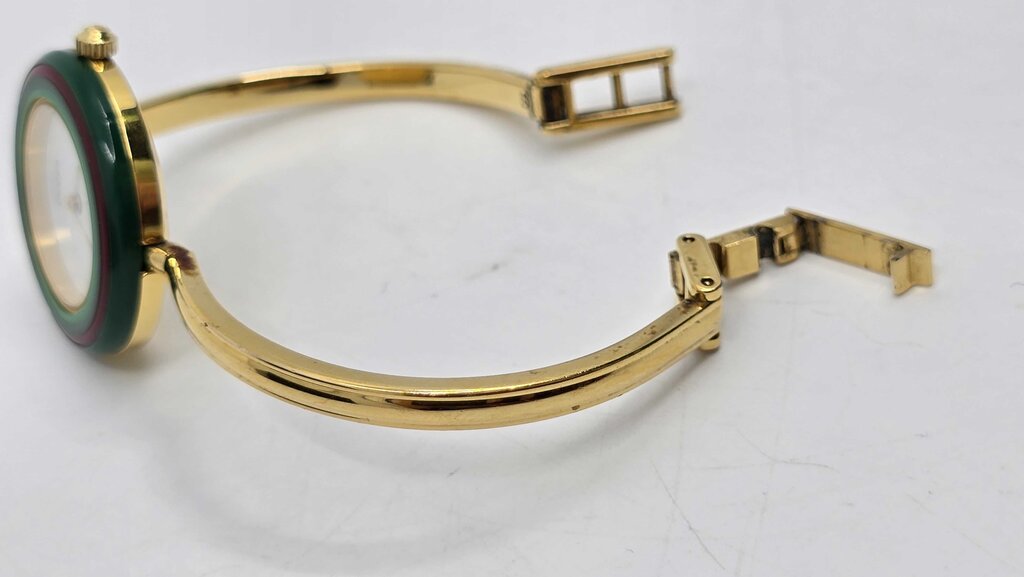 Gucci Change Bezel Gold Watch