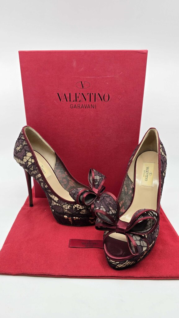 Valentino Lace Bow Peep Toe Platform