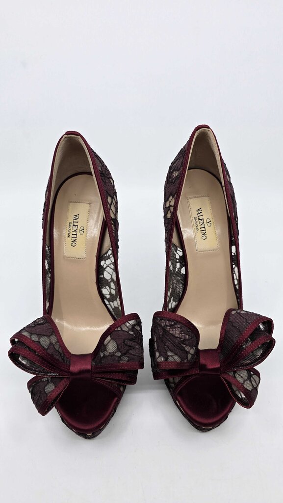 Valentino Lace Bow Peep Toe Platform