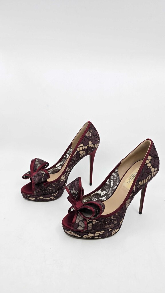 Valentino Lace Bow Peep Toe Platform