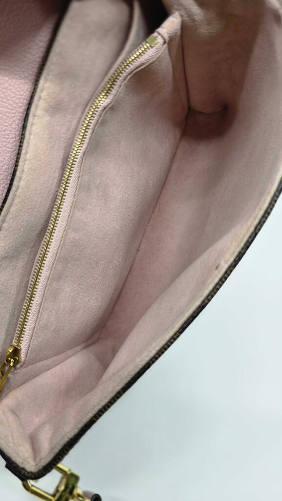 Louis Vuitton Clapton Leather Handbag