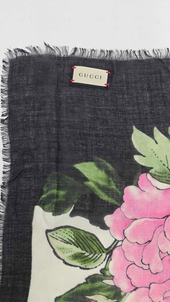 Gucci Rising Flower Silk Scarf