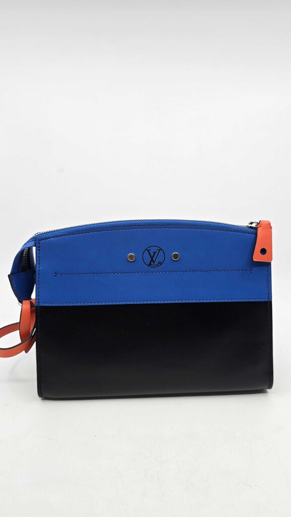 Louis Vuitton City Steamer Clutch