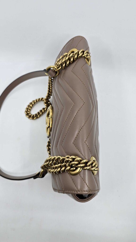 Gucci Double G Marmont