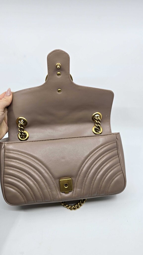 Gucci Double G Marmont