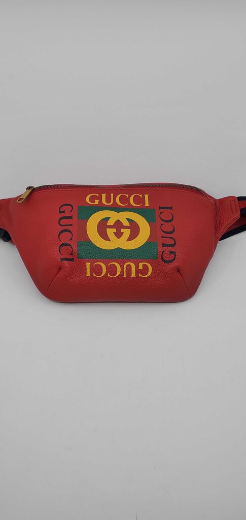 Gucci Logo Belt Bag