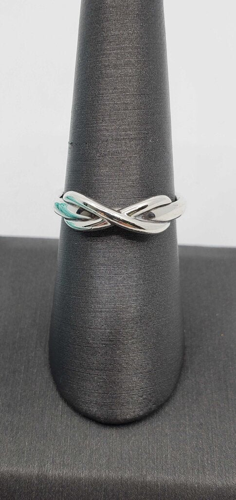 Tiffany & Co. Infinity Ring