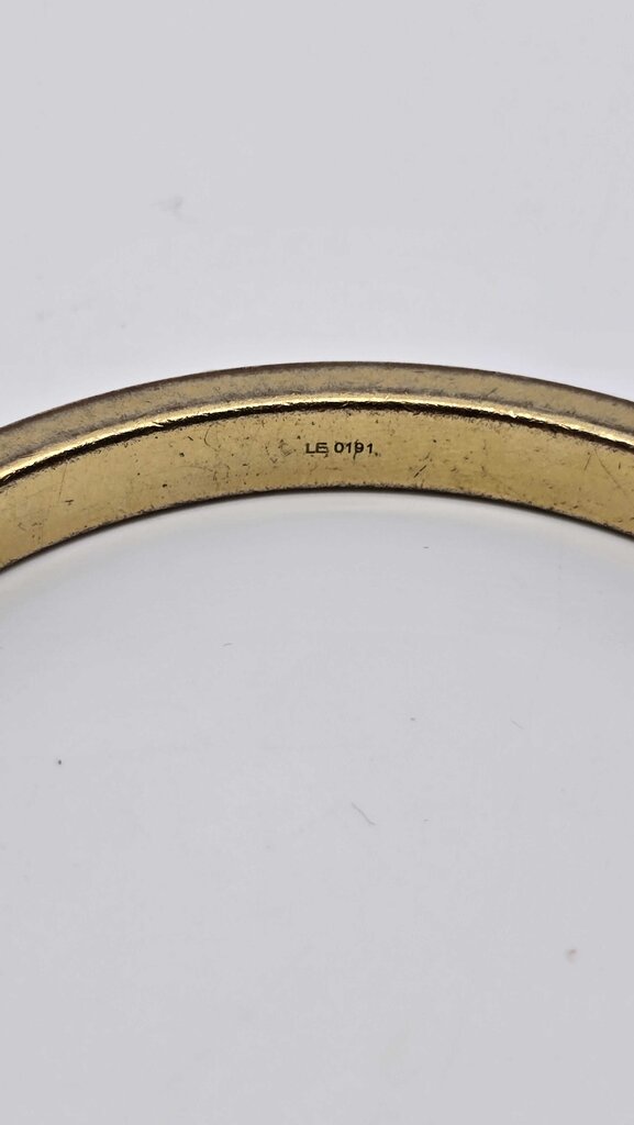 Louis Vuitton Stingray Gimme A Clue Bangle