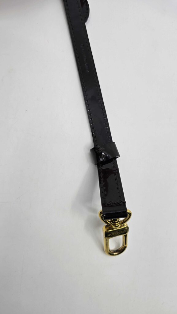 Louis Vuitton Amarante Patent Leather Adjustable Shoulder Bag Strap