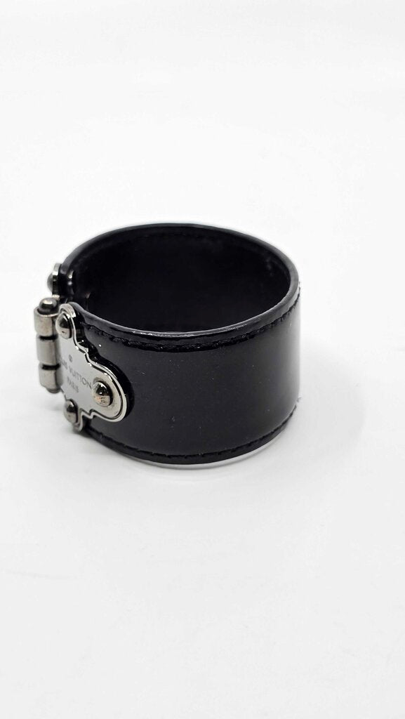 Louis Vuitton Vernis Save It Bracelet