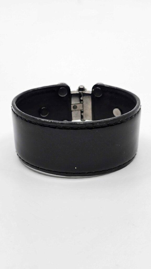 Louis Vuitton Vernis Save It Bracelet