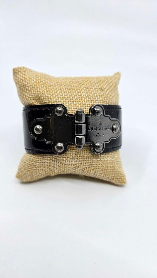 Louis Vuitton Vernis Save It Bracelet