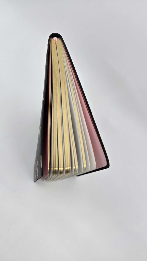 Louis Vuitton Monogram Wild at Heart Clemence Notebook