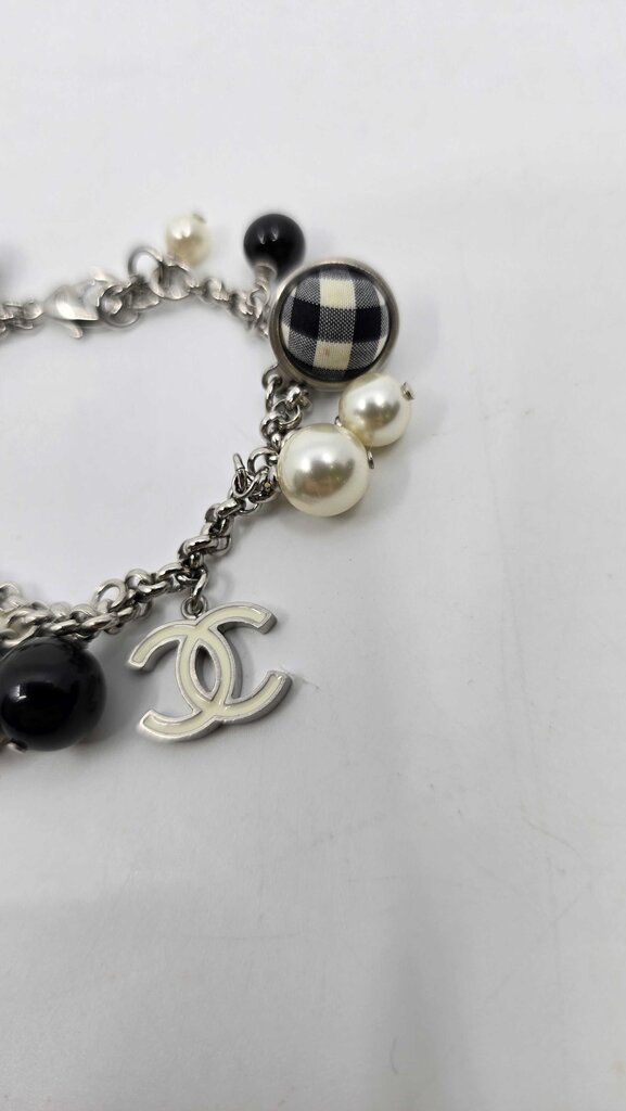 Chanel 2011 Cruise Pearl/Bow Gingham Necklace & Bracelet Set