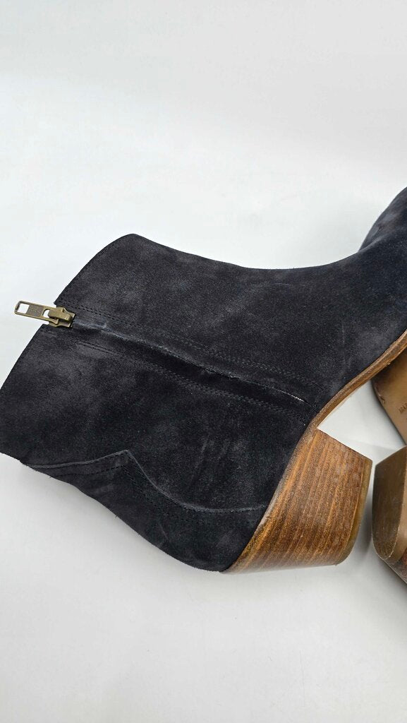 Isabel Marant Dacken Suede Bootie