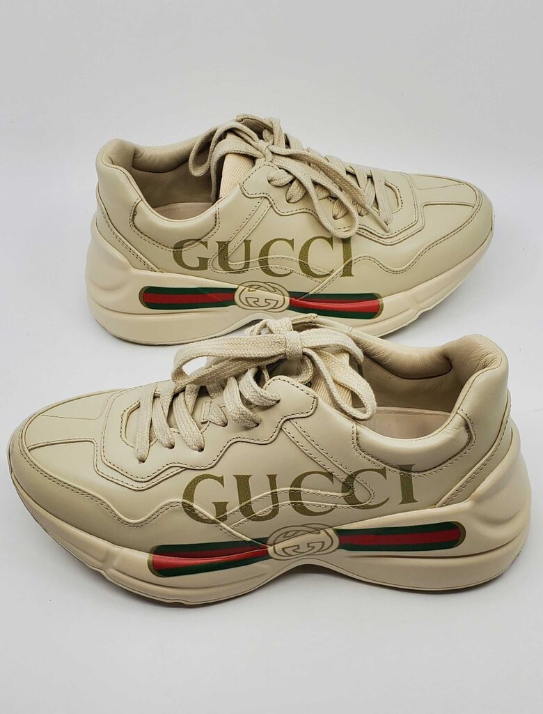 Gucci Rhyton Sneakers w/ Vintage Logo Crafted from Ivory Leather
