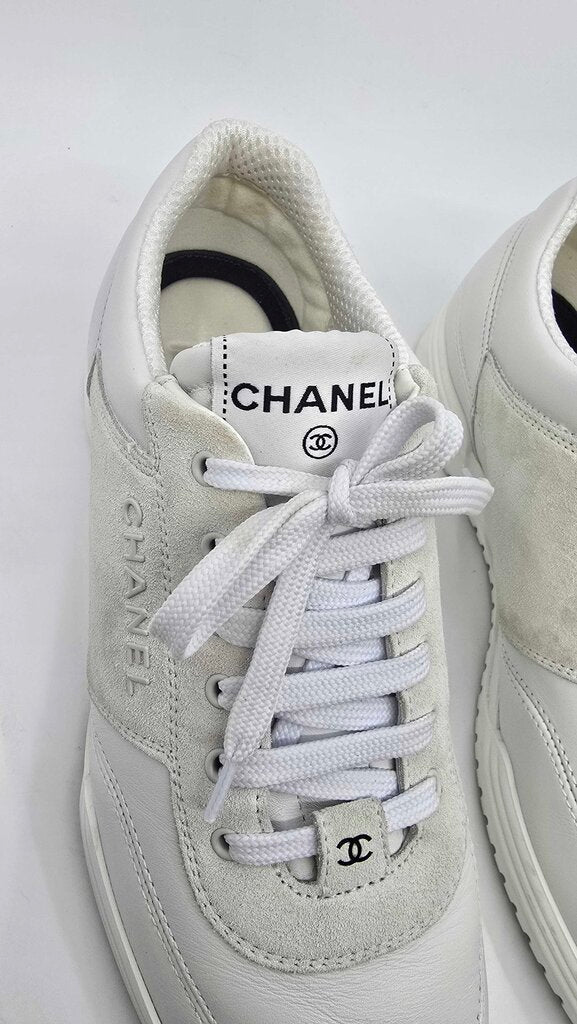 Chanel Low-Top Sneakers Calfskin Leather & Suede