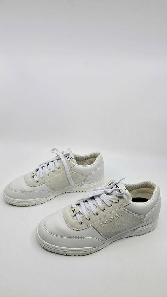Chanel Low-Top Sneakers Calfskin Leather & Suede