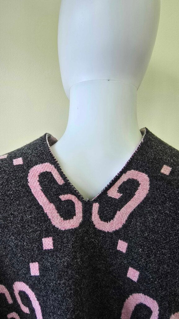 Gucci Wool Reversible GG 100% Wool Poncho