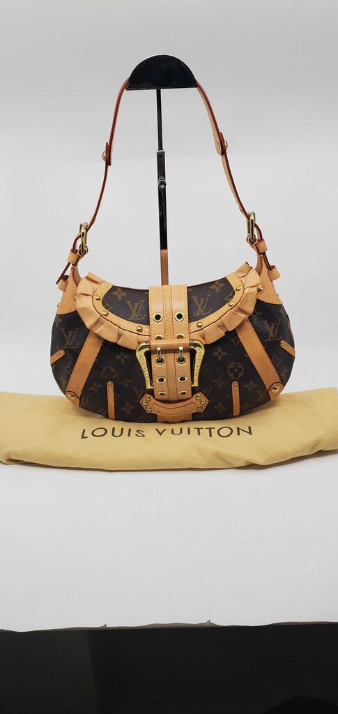 Louis Vuitton Vintage Monogram Leonor Shoulder Bag