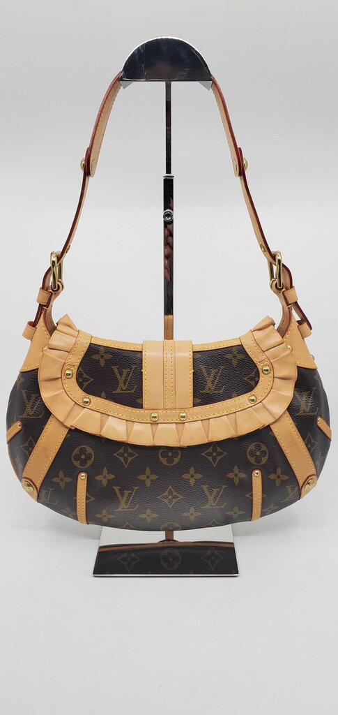Louis Vuitton Vintage Monogram Leonor Shoulder Bag