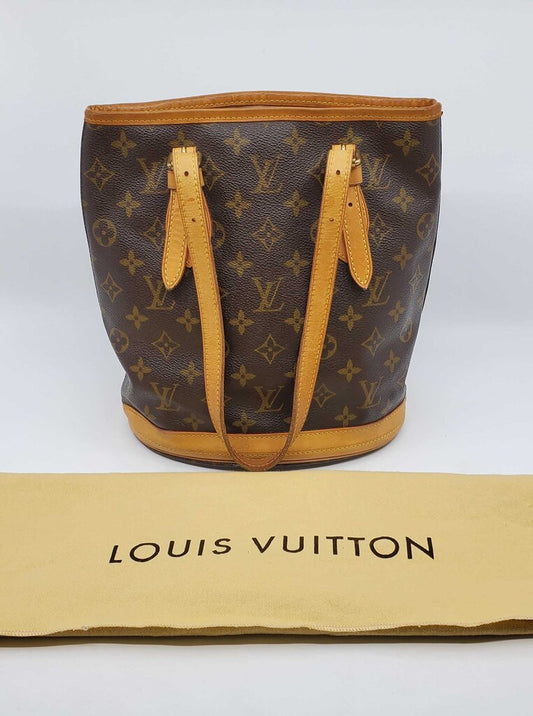 Louis Vuitton Bucket PM Monogram Tote Bag