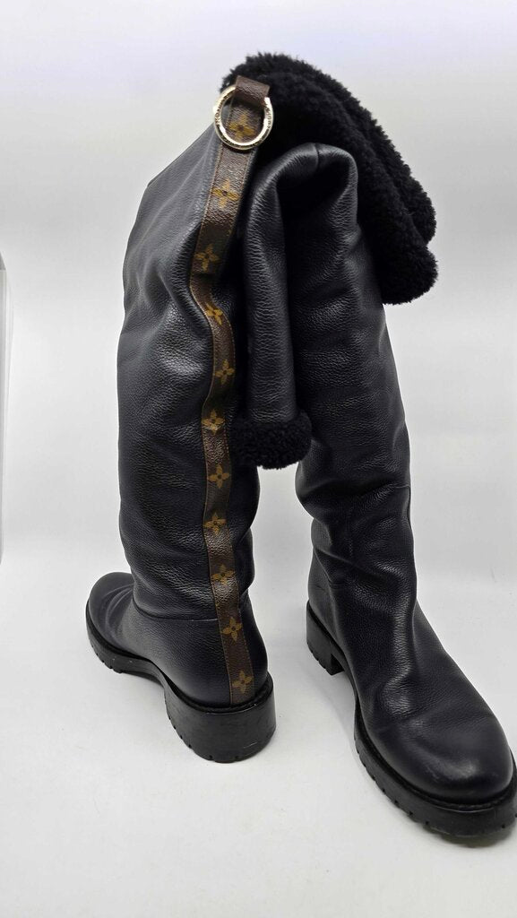 Louis Vuitton Discovery Flat Thigh High Boots w/ Shearling Lining