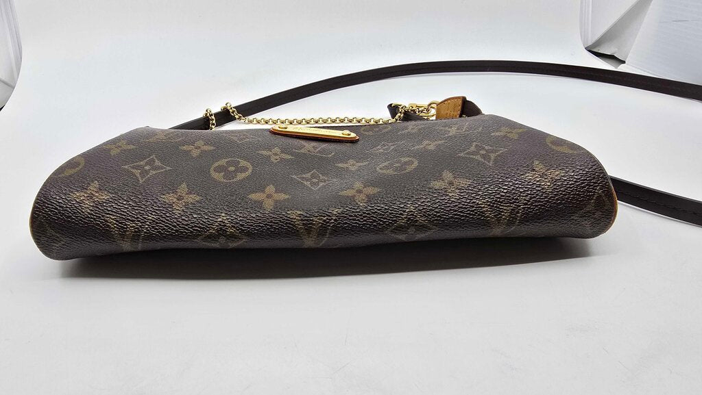 Louis Vuitton Eva Pochette Shoulder Bag