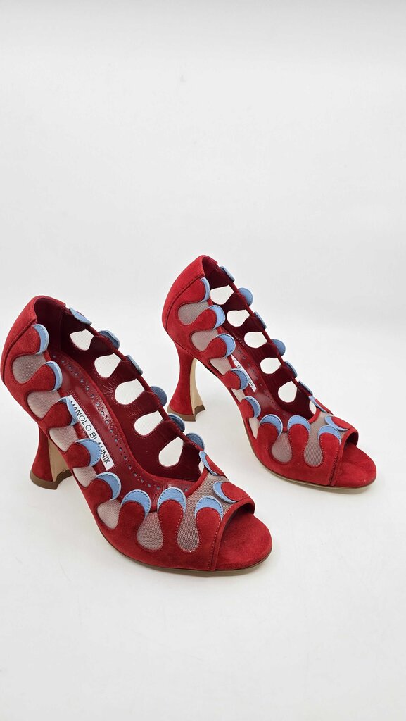 Manolo Blahnik Aziz kid suede open toe Pumps