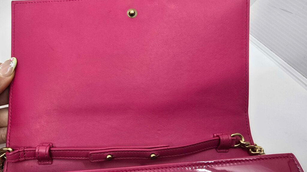 YSL Laurent Patent Calfskin Monogram Kate Wallet On Chain
