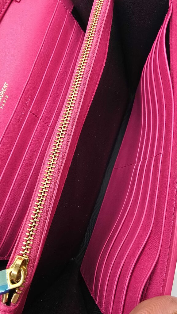 YSL Laurent Patent Calfskin Monogram Kate Wallet On Chain