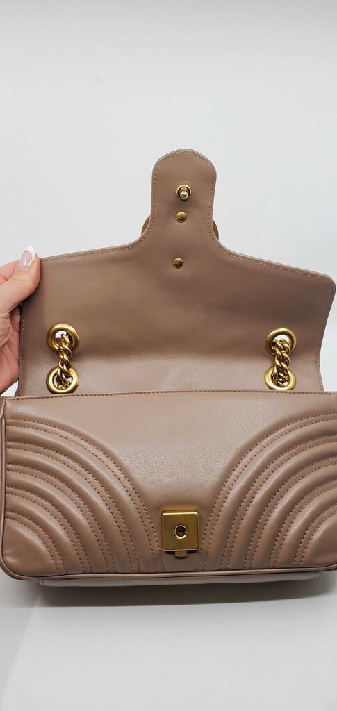 Gucci GG Marmont