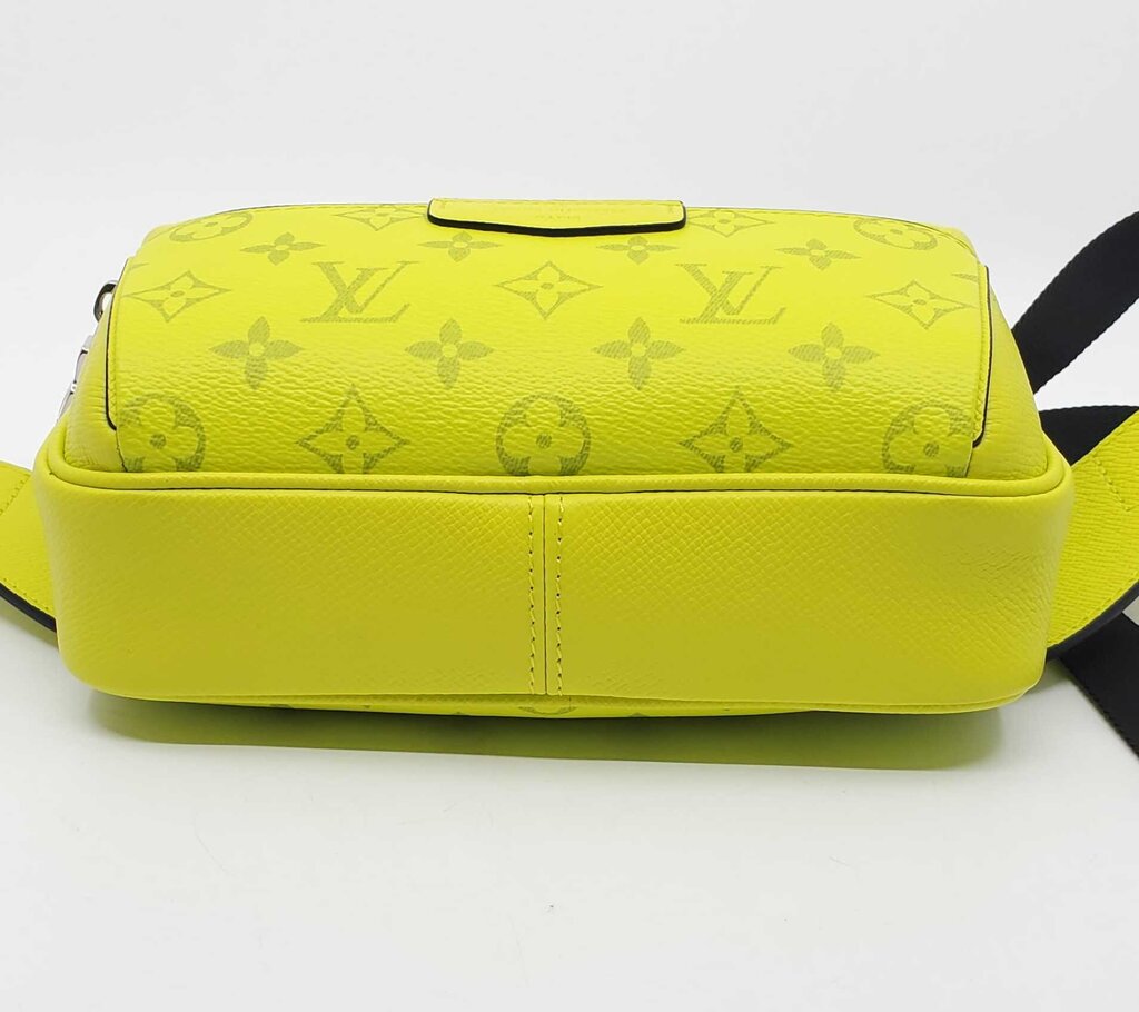 Louis Vuitton Taigarama Outdoor Bumbag