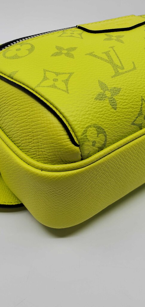 Louis Vuitton Taigarama Outdoor Bumbag