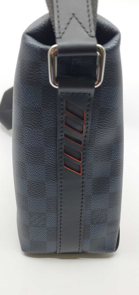Louis Vuitton Discovery Messenger Limited Edition Damier Cobalt Race PM