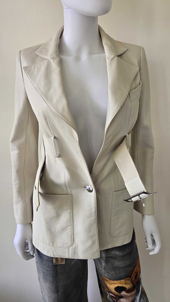 Chanel 02P Leather blazer