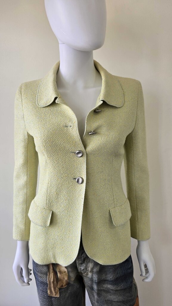 Chanel Boutique 98P blazer jacket