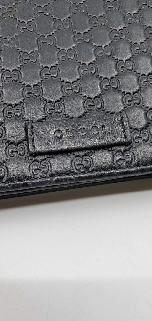 Gucci Microguccissima Wallet On Strap