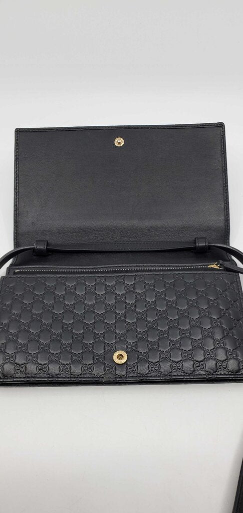 Gucci Microguccissima Wallet On Strap