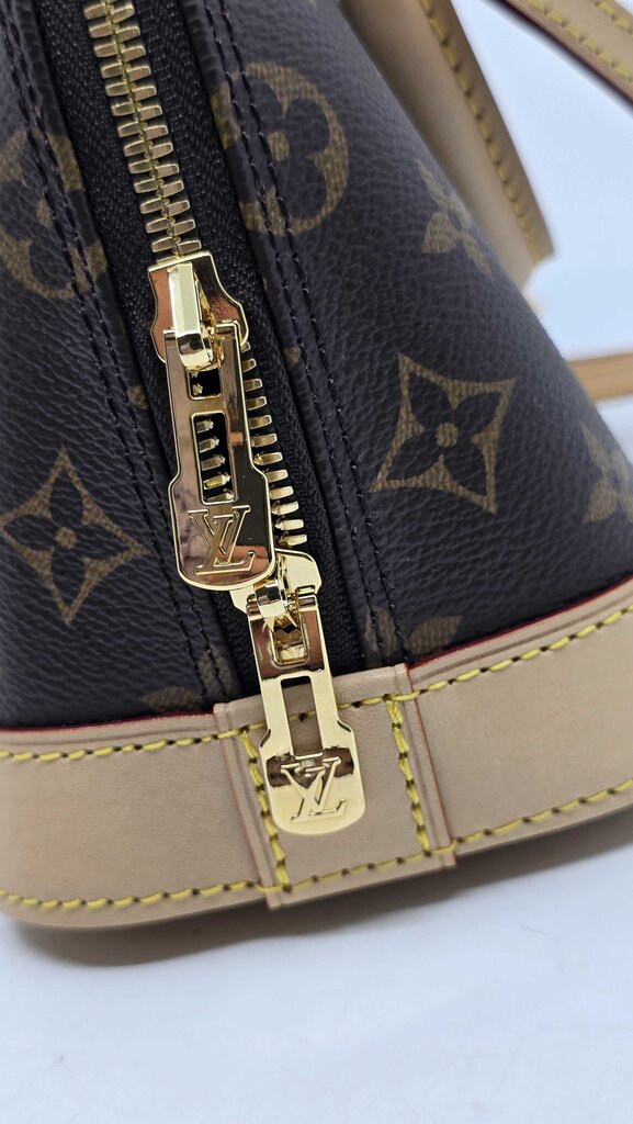 LOUIS VUITTON ALMA BB