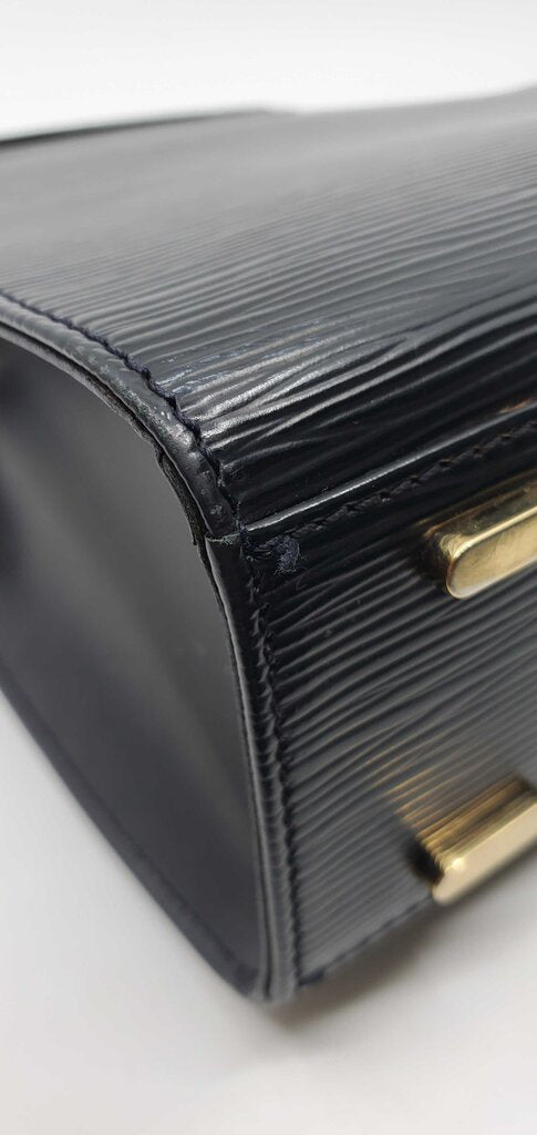 Louis Vuitton Epi Figari PM