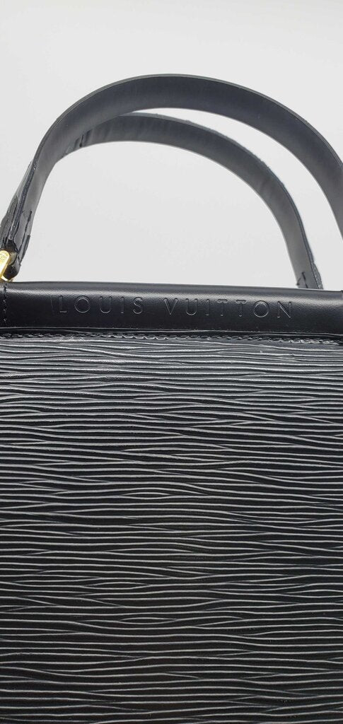 Louis Vuitton Epi Figari PM